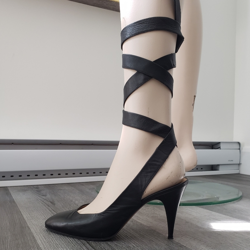 Vintage | Leather slingbacks with ankle wrap